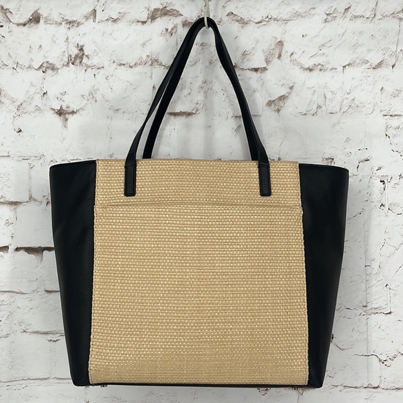 kate spade “Olive Drive Straw Savannah Tote” - Picture 5 of 16